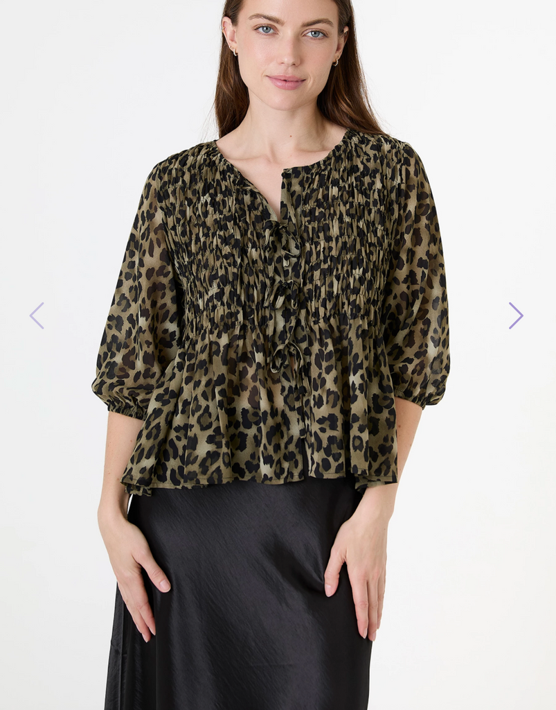 Lana Leopard Blouse Green